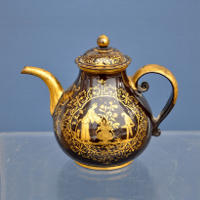 Bayreuth Red Stoneware Teapot