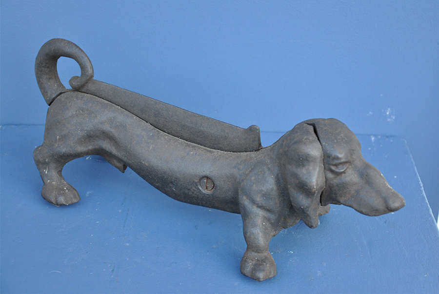 Dachshund Boot Scraper