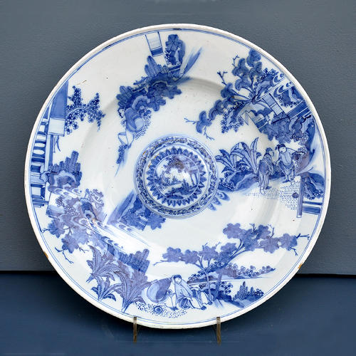 Dutch Delft Charger