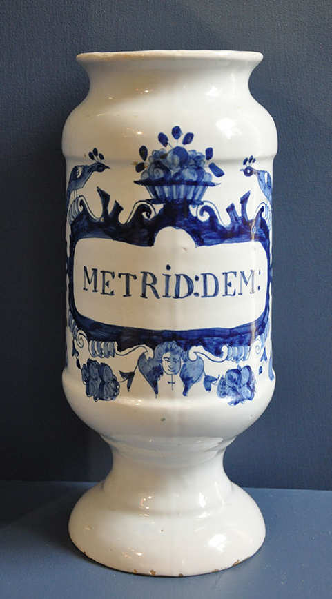 Dutch Drug Jar