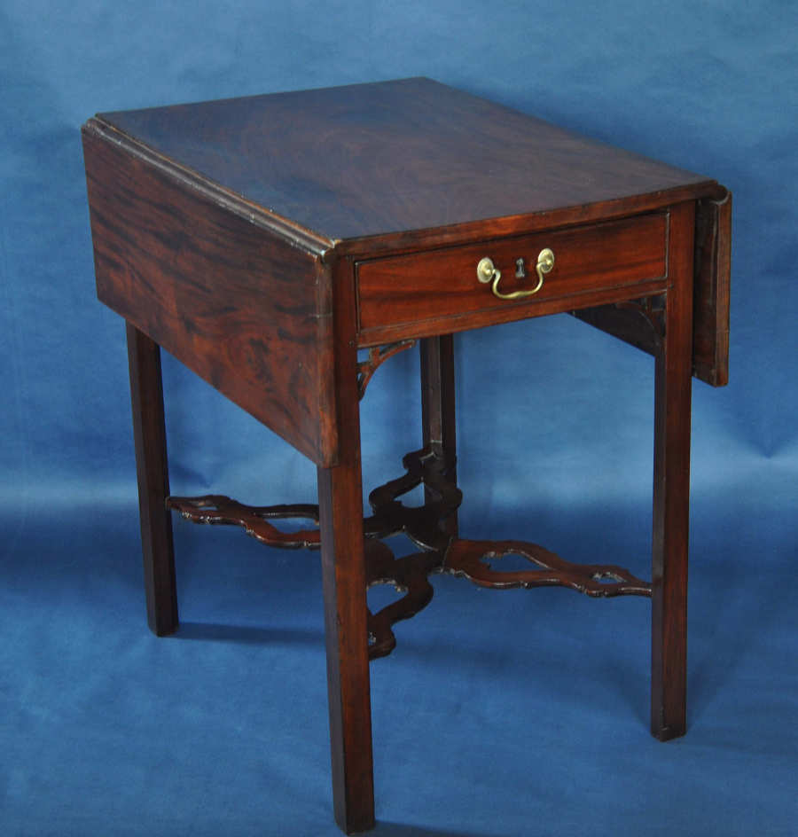 Pembroke Table