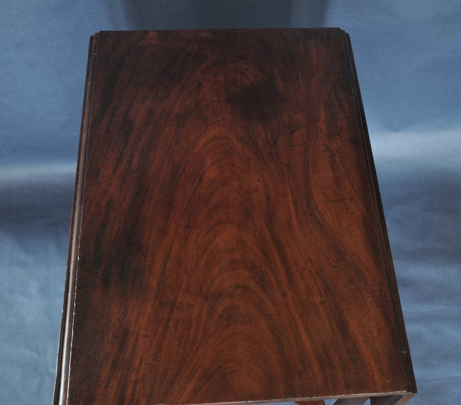 Pembroke Table