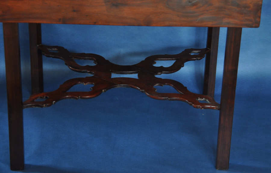 Pembroke Table