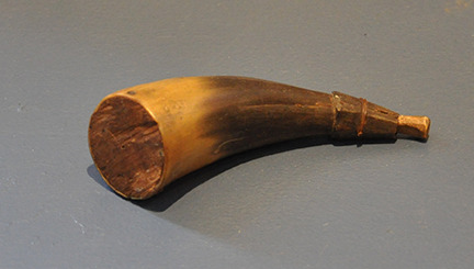 Small Powder Horn
