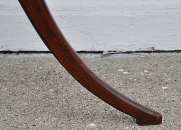 Tilt-Top Candlestand
